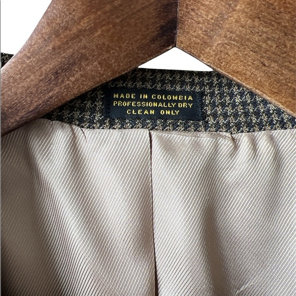 Oscar De La Renta Blazer - Picture 5 of 12